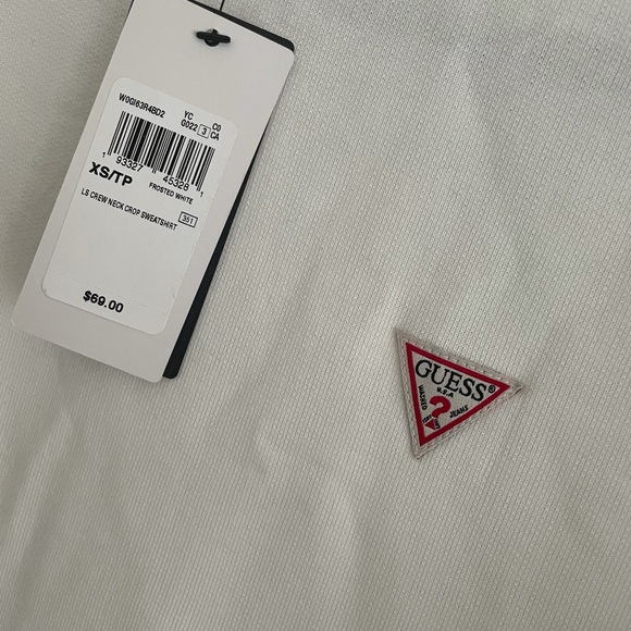 New guess cropped sweater - XS - Picture 3 of 3